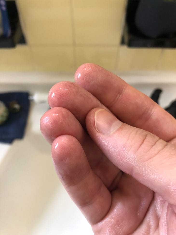 Using Your Fingertips to Apply Beard Oil