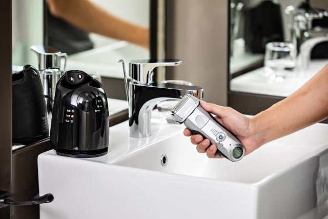 Cleaning Beard Trimmer in Water