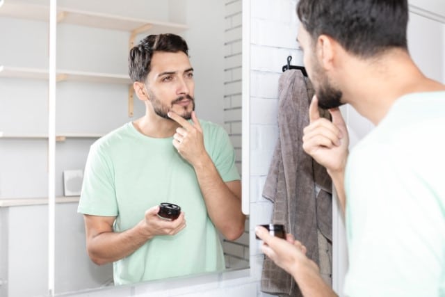 Disadvantages of Growing a Beard Acne