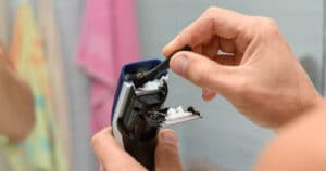 How to Clean Beard Trimmer